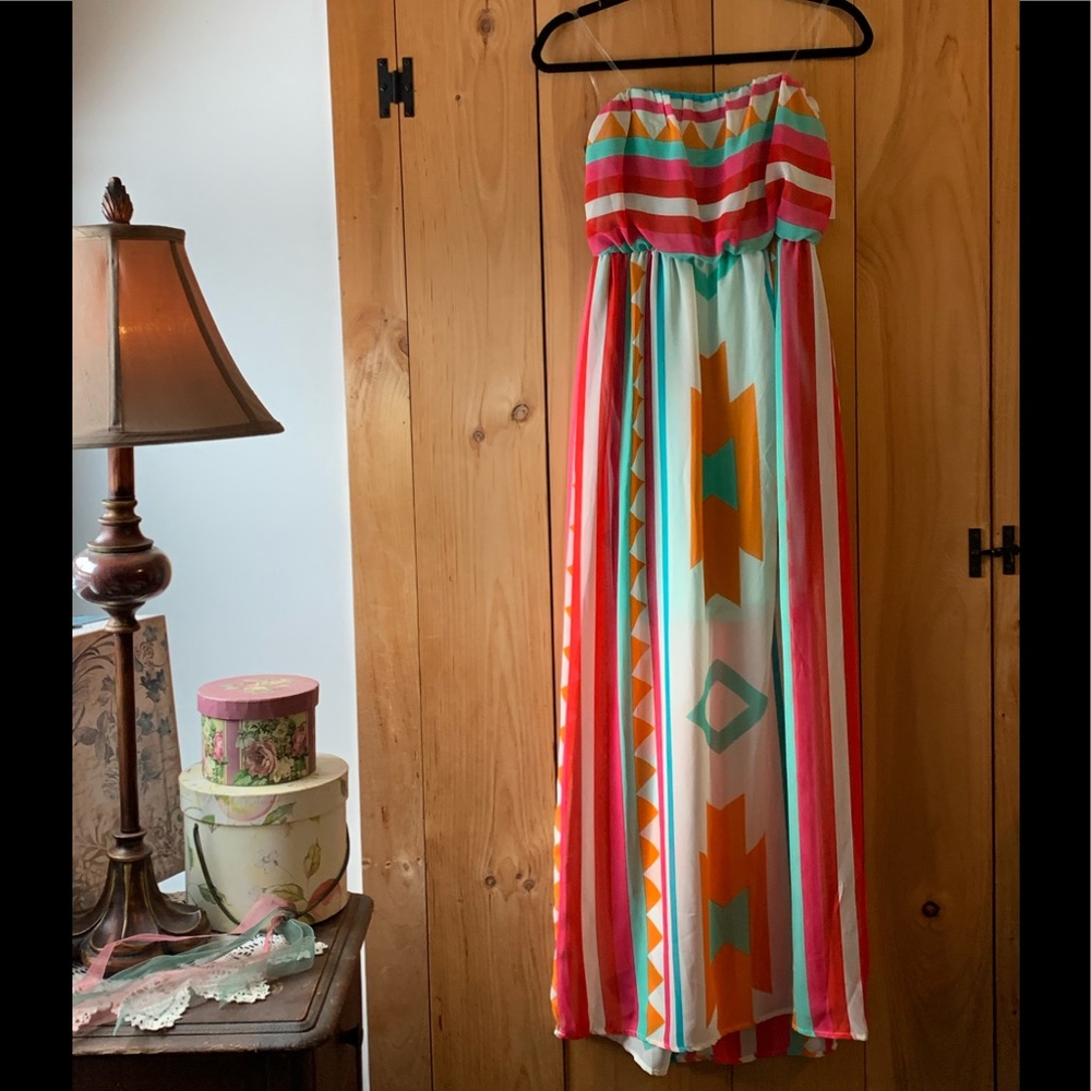 ๐ Ruby Rox Maxi Dress - Picture 1 of 5